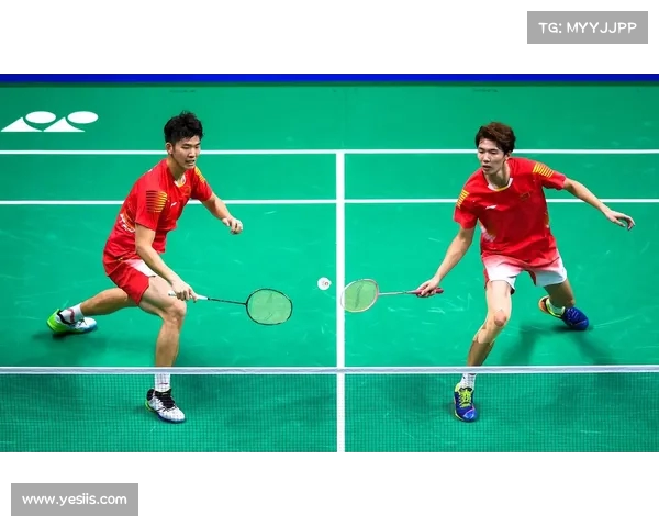 李俊慧杨颖联手男双夺冠 打破常规迎来羽坛新突破 李俊慧杨颖联手男双夺冠 打破常规迎来羽坛新突破